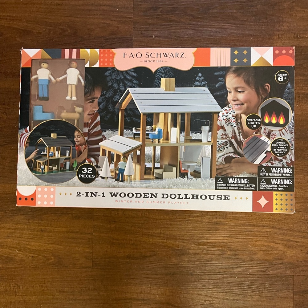 Brand new FAO SCHWARZ Dollhouse